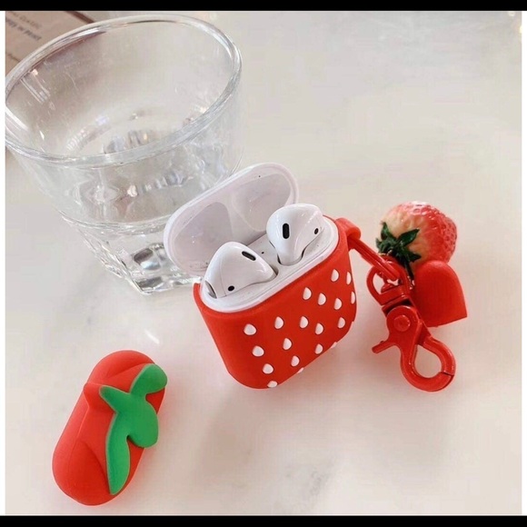 STRAWBERRY AirPods Case with Charm Keychain - Picture 2 of 6